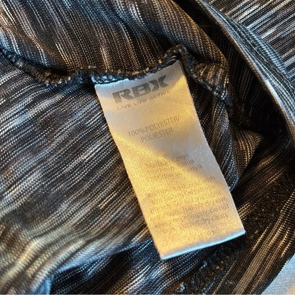 Must bundle Women’s athletic workout shirt size medium - Picture 5 of 5